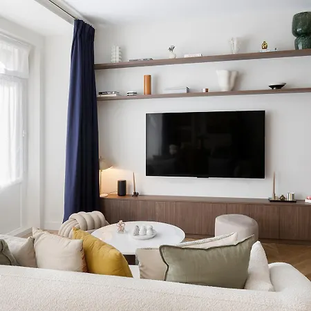 Oniri - Serviced Eiffel Tower - Rue D'augereau * 파리